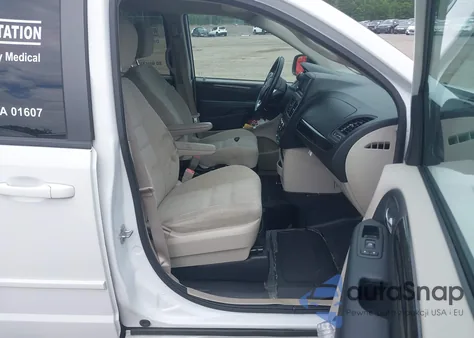 2017 Dodge Grand Caravan Se z USA, uszkodzony, nr VIN 2C7WDGBG3HR711603